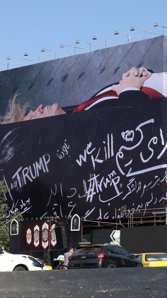 Guerra in Iran, i Pasdaran rispondono agli attacchi Usa: dubbi sulle vittime americane