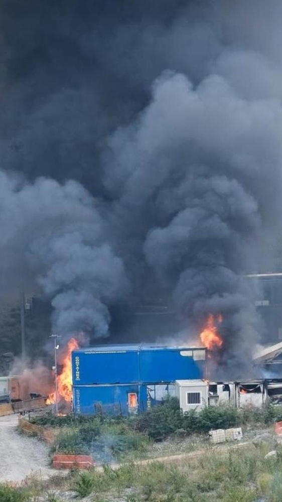 Guerriglia No Tav nel cantiere di Chiomonte, nel torinese, almeno 50 feriti tra le forze dell'ordine