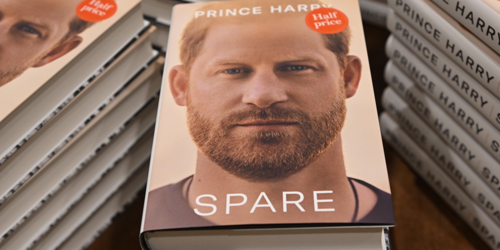 Libri scritti da reali, in attesa della biografia del principe Harry