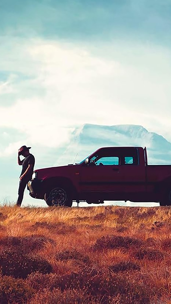 I migliori libri da leggere della settimana, tra “Piccoli fantasmi”, “La legge di Yellowstone”, “Un podcast ha deciso di rovinarmi la vita” e “Un caso complicato per l'avvocato Ligas: Perdenti”