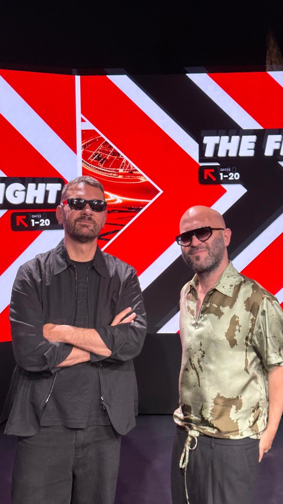 I Negramaro a RTL 102.5: “È sempre più difficile decidere il metodo di selezione dei brani per i live, ma da un lato è una cosa bellissima avere un repertorio del genere. I nostri live sono come un viaggio”