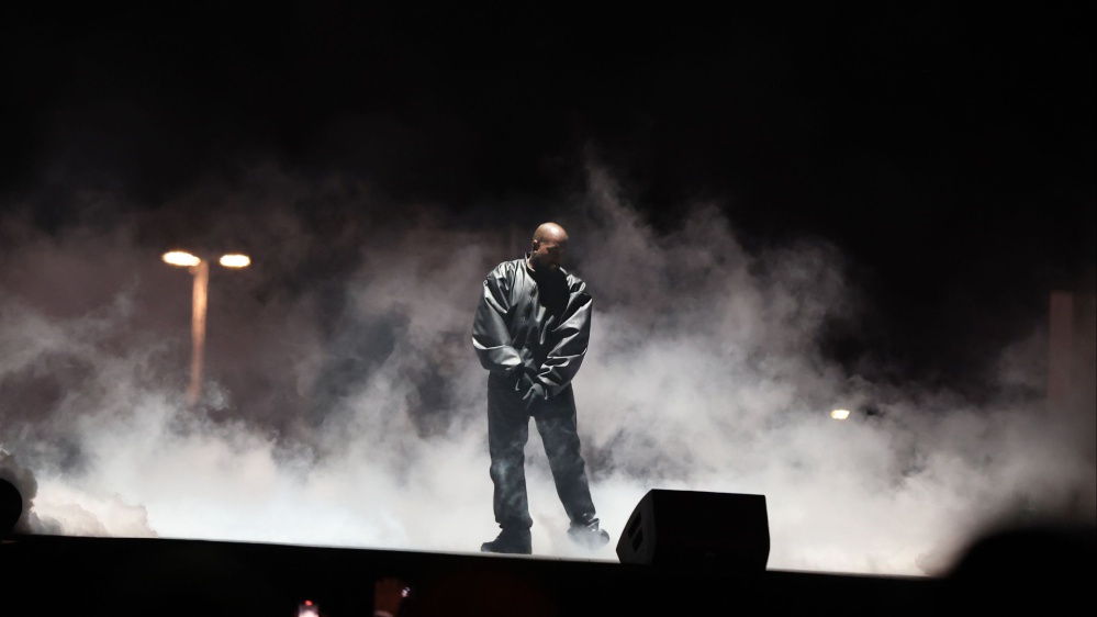 I nuovi progetti di Kanye West, tra il nuovo album e l'ingresso nell'industria dell'intrattenimento per adulti