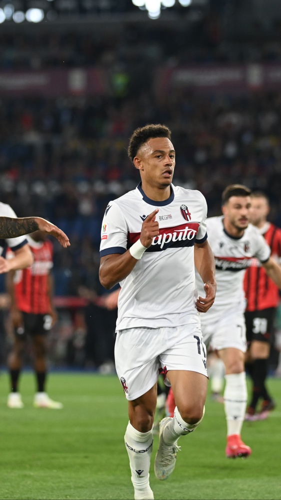 Il Bologna batte il Milan all'Olimpico e torna a vincere la Coppa Italia dopo 51 anni
