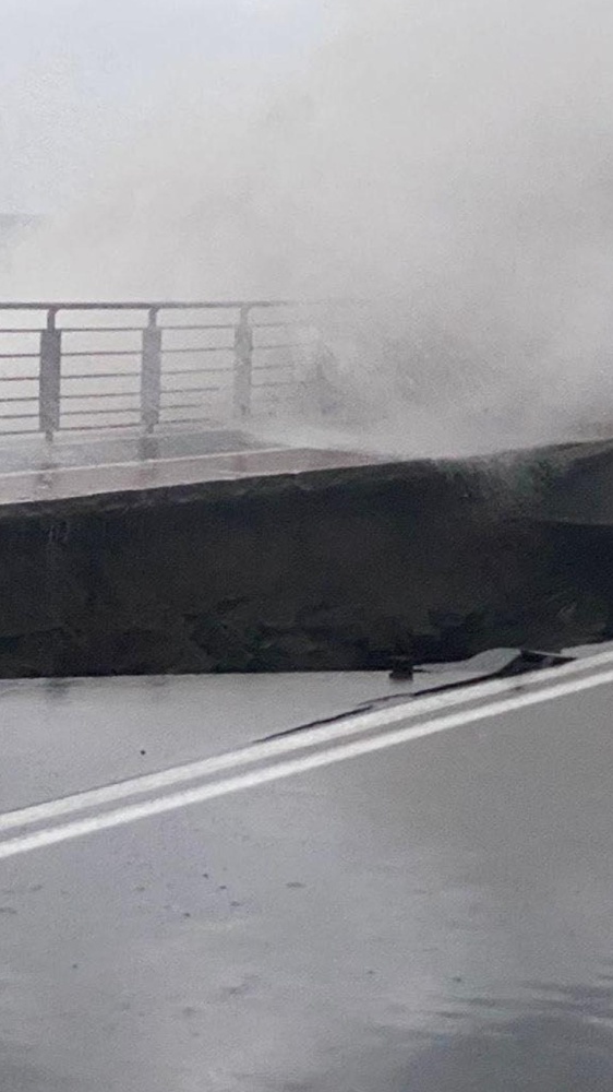 Il ciclone Harry provoca pesanti disagi in Calabria, Sicilia e Sardegna, dove sono stati trovati vivi due pastori dispersi