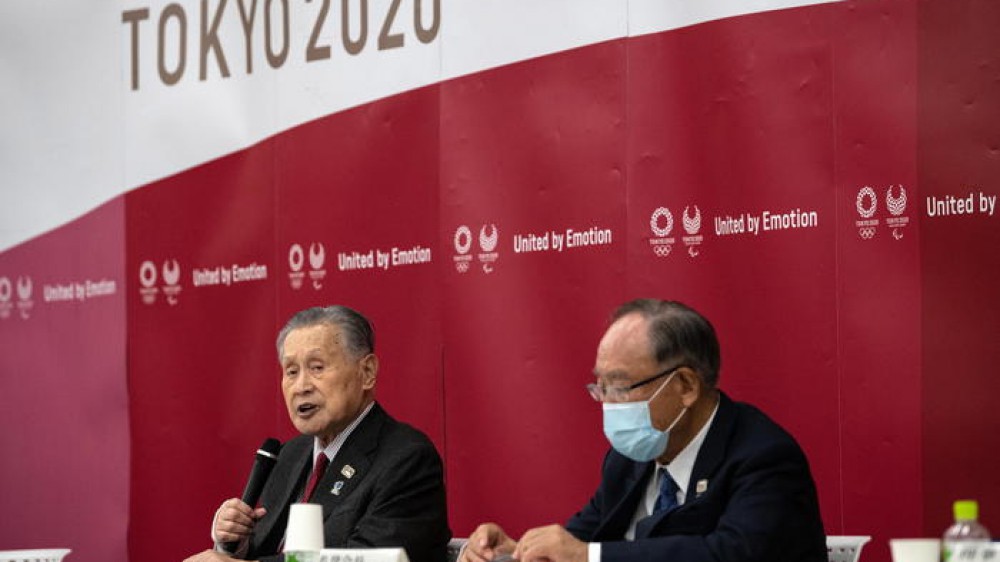 Il CIO smentisce il rinvio delle Olimpiadi di Tokyo, ma sui giochi continua a incombere il rischio Covid