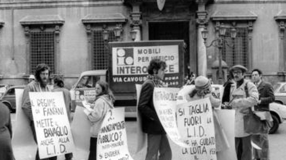 Il divorzio in Italia ha 50 anni, sulla legge nel 1974 il primo referendum abrogativo della storia repubblicana