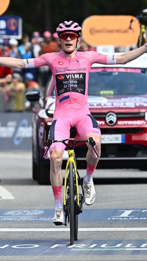 Il giro in Svizzera, a Carì vince ancora Jonas Vingegaard