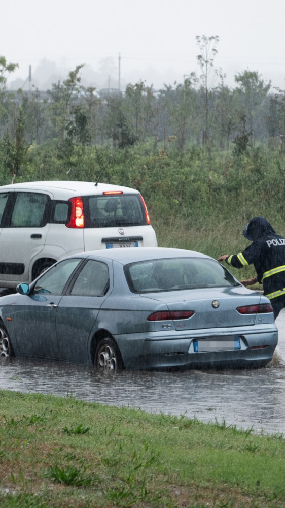 Il maltempo non molla, nei prossimi giorni precipitazioni variabili in molte regioni, Liguria in difficoltà