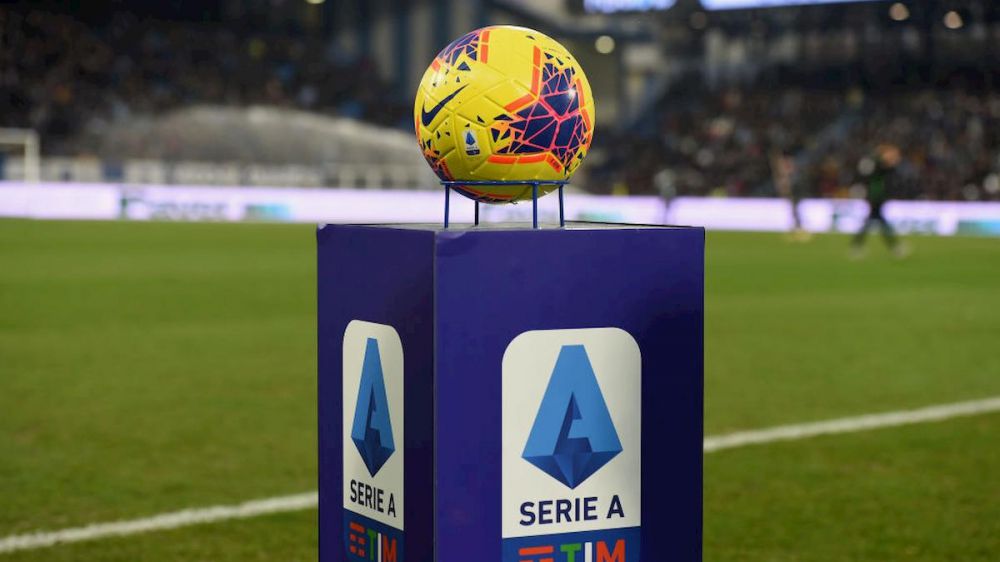 Il ministro Spadafora incontra il calcio italiano: "Sullo sport decideremo nei prossimi giorni"