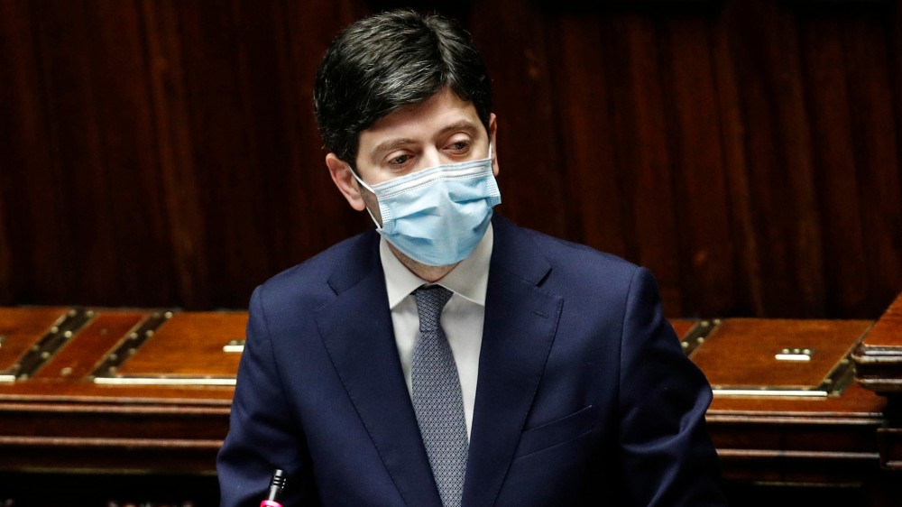 Il ministro Speranza, alla Camera, niente battaglie politiche sulla salute degli italiani, in arrivo nuove misure anticovid