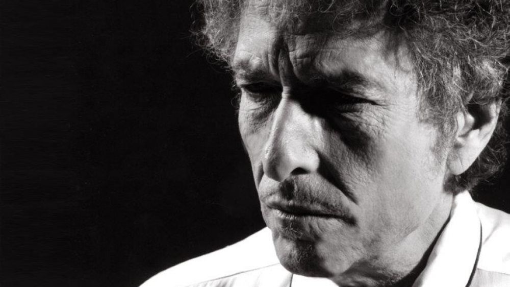 Il nuovo album di Bob Dylan tra vecchi valori della canzone d'autore, blues e simboli della realtà Usa