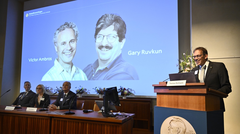 Il Premio Nobel per la Medicina assegnato agli scienziati Victor Ambros e Gary Ruvkun