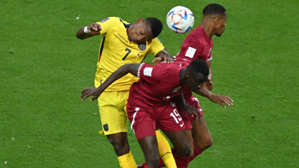 Iniziati i mondiali di calcio, l'Ecuador batte senza problemi il Qatar, Valencia protagonista nel 2-0