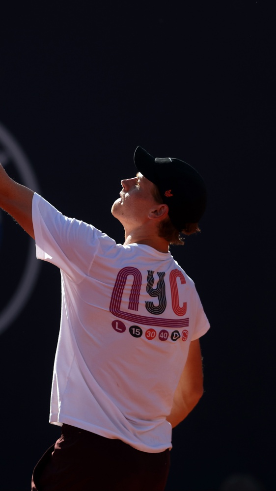 Internazionali BNL d'Italia, Jannik Sinner regala spettacolo in allenamento, in attesa di conoscere chi sfiderà al secondo turno