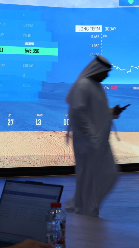 Iran: parziale ammissione di trattative da parte di Theran, che chiede l'annullamento delle sanzioni