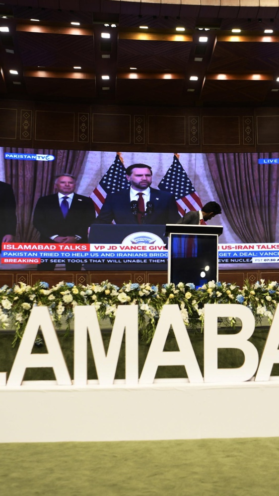 Iran-Usa, vertice senza intesa a Islamabad, ma resta aperto il confronto sui nodi strategici globali