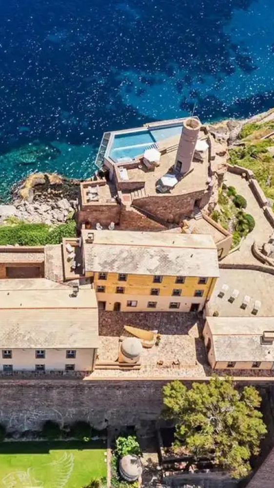 Isola di Capraia, Forte San Giorgio: in vendita la residenza da sogno