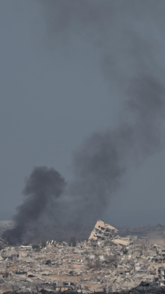 Israele lancia la più potente operazione militare di terra nella città di Gaza. 41 palestinesi morti. Per l'Onu è genocidio