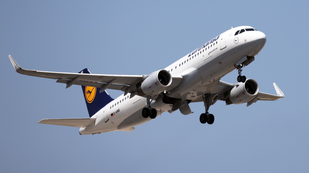 Ita-Lufthansa, dopo sette mesi di trattative arriva il primo via libera della Commissione Ue