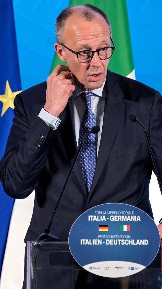 Italia e Germania più vicine, dopo il vertice Meloni - Merz , ma non contro Trump, critiche tedesche al "Board of peace"