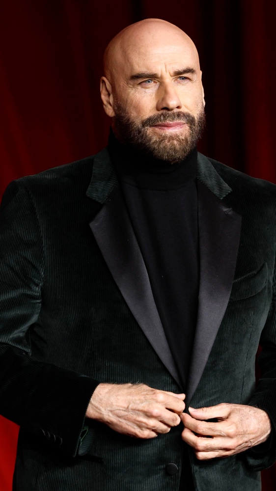 John Travolta a Cannes con il suo primo film da regista. Poi dal 29 maggio su Apple Tv