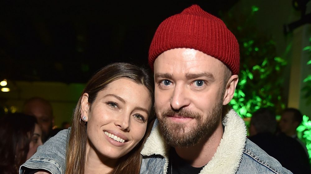 Justin Timberlake chiede scusa sui social a Jessica Biel per il presunto tradimento