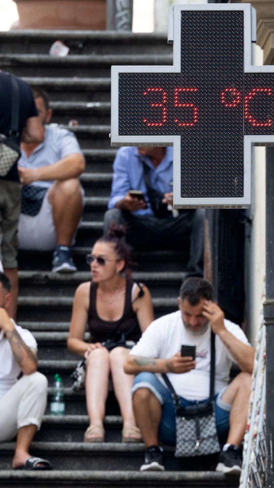 L'Italia "boccheggia": weekend da bollino rosso per il caldo. Ecco cosa accadrà