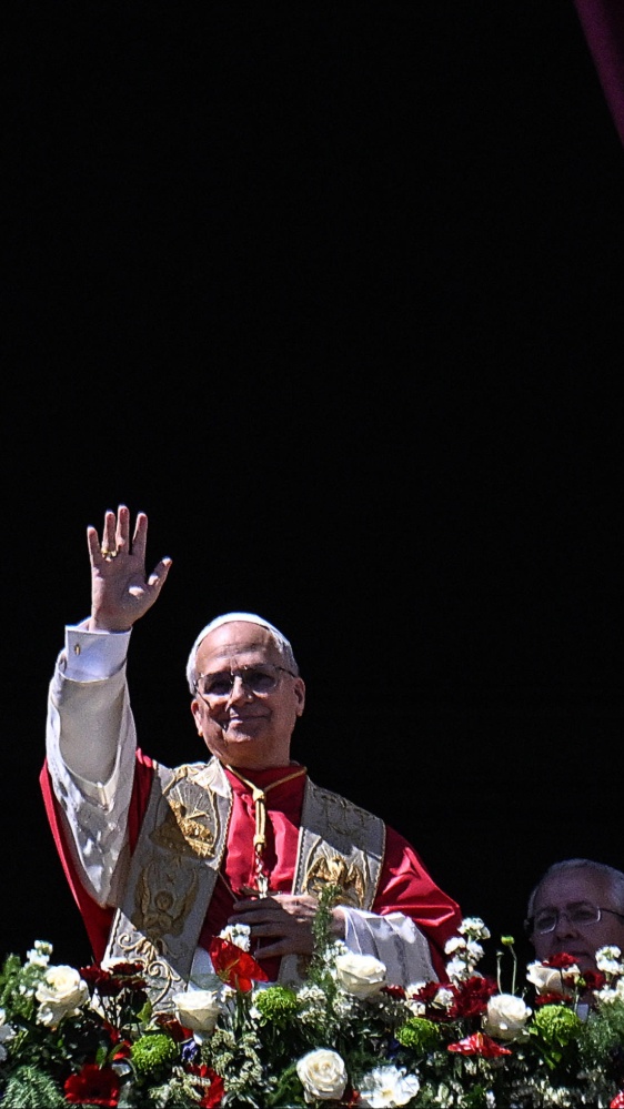 La Benedizione Urbi et Orbi di Papa Leone XIV, chi scatena le guerre scelga la pace