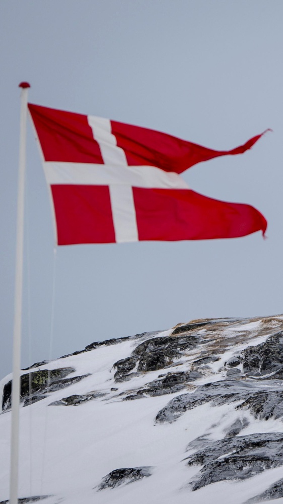 La Gran Bretagna tratta con gli alleati europei per l’invio di una forza militare in Groenlandia