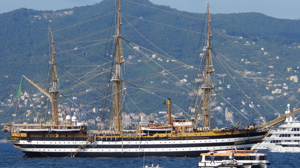 La nave Vespucci batte ogni record nel suo viaggio intorno al mondo, ecco cosa è accaduto