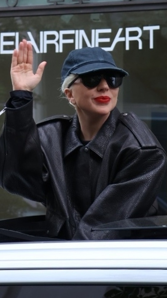 Lady Gaga aprirà le Olimpiadi di Parigi 2024? È quello che i fan sospettano
