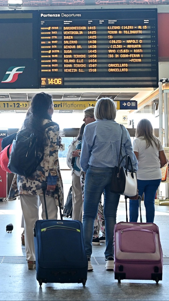 L’Italia si ferma per sciopero, da lunedì 22 settembre, in arrivo disagi per chi viaggia