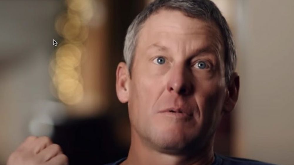 Lance Armstrong e doping: il tumore forse causato dall'uso di sostanze dopanti