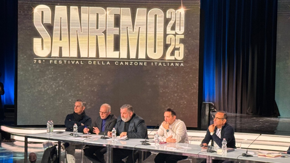 Le 30 canzoni in gara al Festival di Sanremo: oggi l'ascolto da parte dei giornalisti. Vi raccontiamo com'è andata