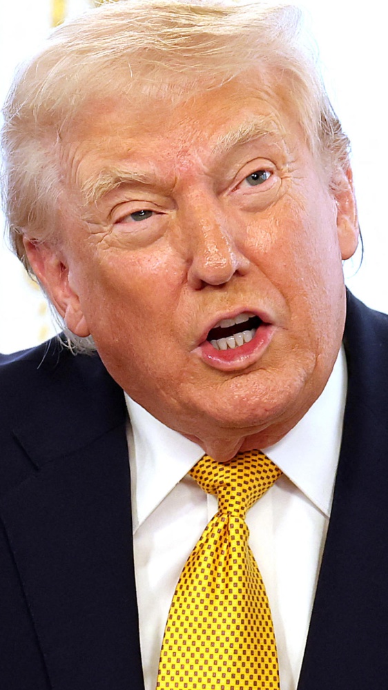 Proseguono le trattative per porre fine alla  guerra in Ucraina, Trump incontrerà  Zelensky domenica a Mar-a-Lago