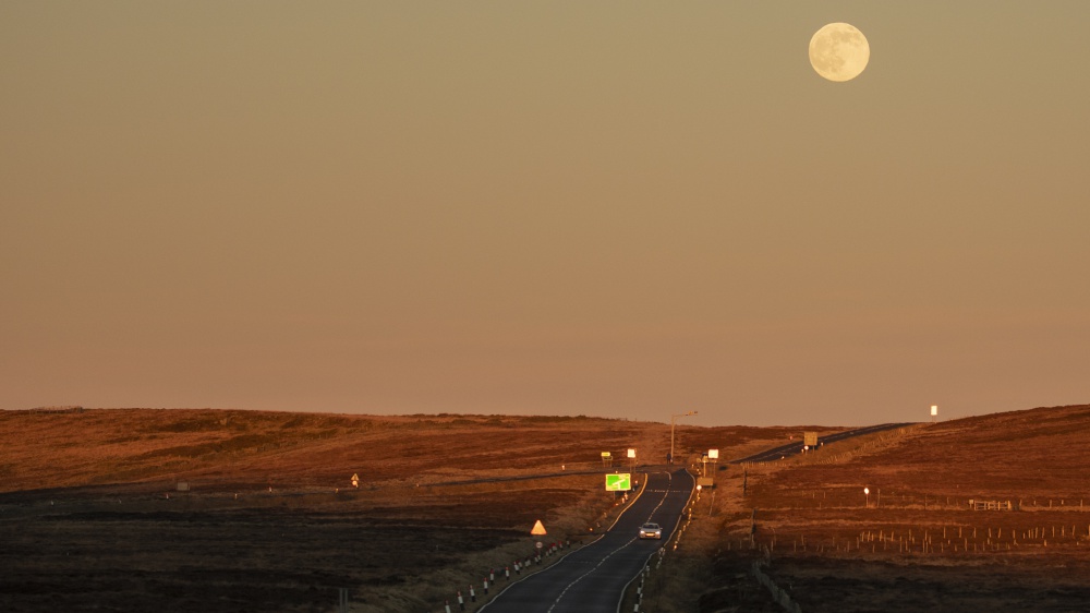 Luna piena, sino a venerdì la più grande del 2024, la maggiore visibilità alle 18.19 di giovedì