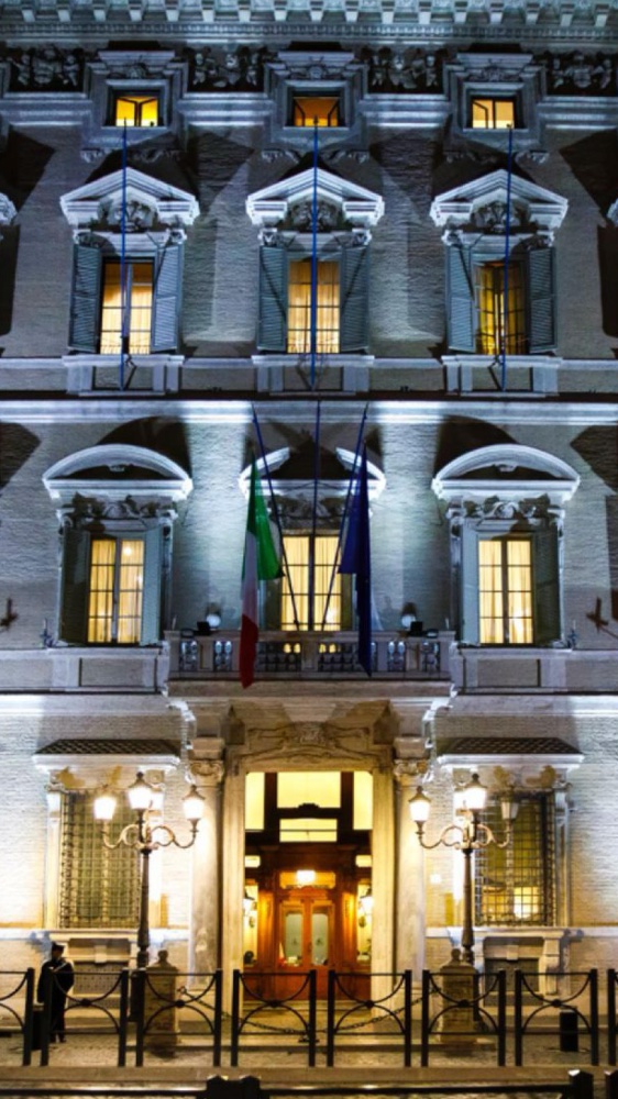 Maggioranza, arriva il disegno di legge del centrodestra sui figli: 'Basta casi come la famiglia nel bosco'