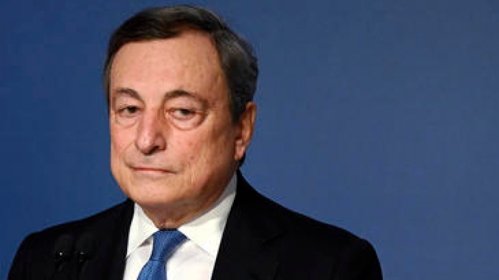 Maggioranza, i Stelle ad un passo dall’addio, ma si tenta l’ultima mediazione fra Conte e Draghi