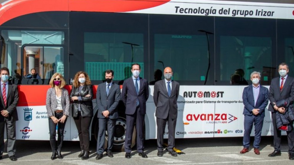 Malaga, è partito il progetto del bus elettrico senza conducente, viaggia su un percorso di 8 kilometri