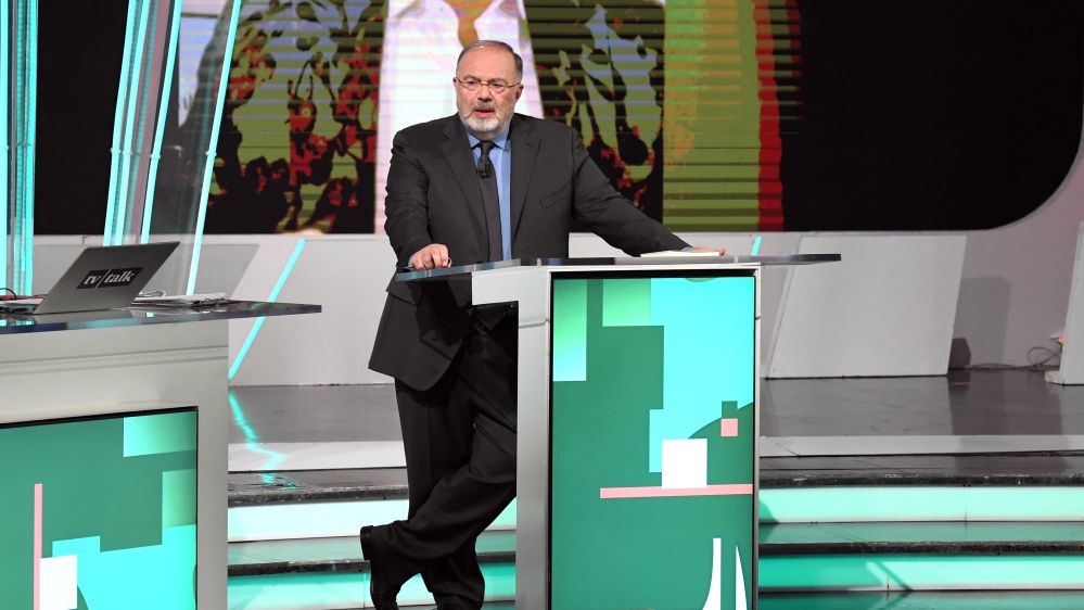 Massimo Bernardini lascia Tv Talk: "Largo ai giovani, mi fermo". I motivi dell'addio...