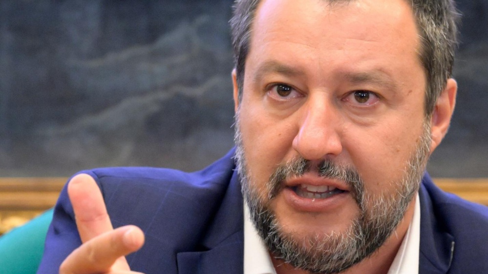 Matteo Salvini a RTL 102.5: "Molti parlamentari più che alle bollette della luce o allo sconto benzina stanno pensando alla rielezione del prossimo anno. Elezioni anticipate? Non ci credo"