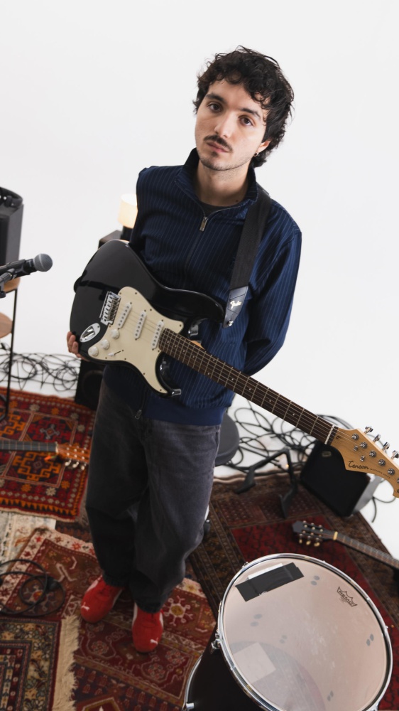 Mazzariello nelle Nuove Proposte a Sanremo 2026: il testo e il significato del brano “Manifestazione d'amore"