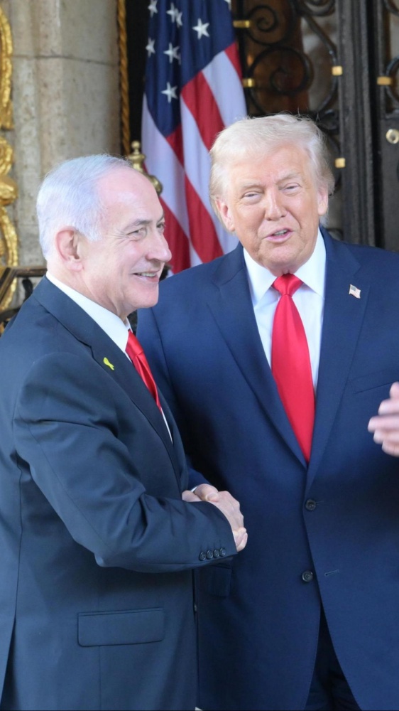 Medio Oriente: colloquio cruciale tra Trump e Netanyahu su Gaza,ricostruzione solo dopo il disarmo di Hamas