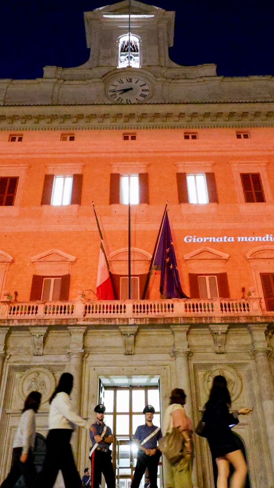 Migranti, sui rimpatri la maggioranza tira dritto, ma è muro delle opposizioni contro il decreto-sicurezza