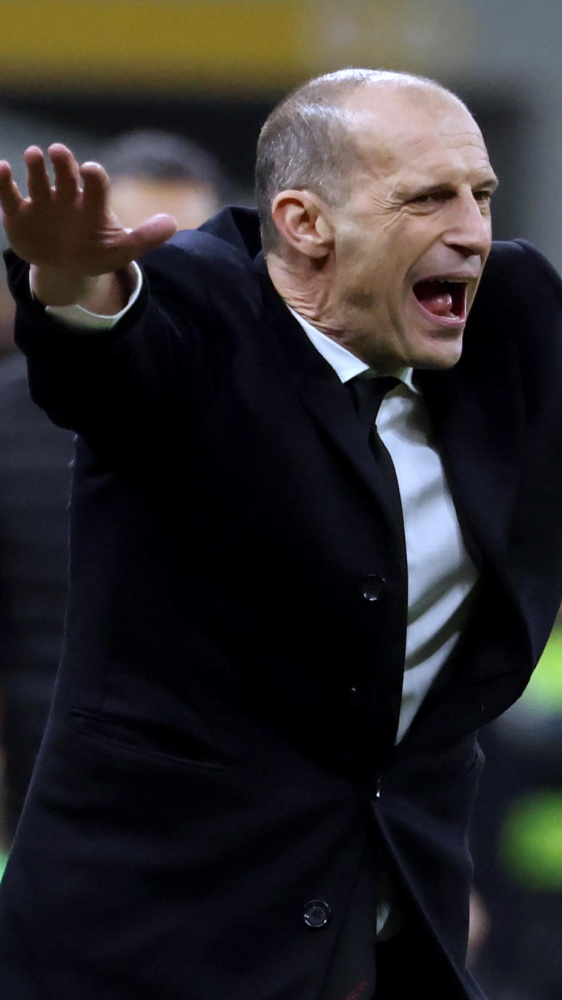 Milan- Como, stop di una giornata a Massimiliano Allegri, per  Cesc Fabregas niente squalifica