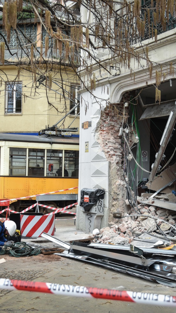 Milano: il tram che ha tradito i desideri era probabilmente guidato dal conducente al telefono
