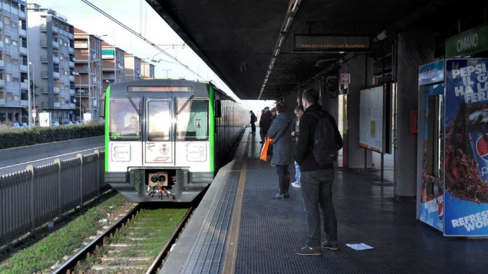 Milano, spray urticante in metro, malori per i passeggeri