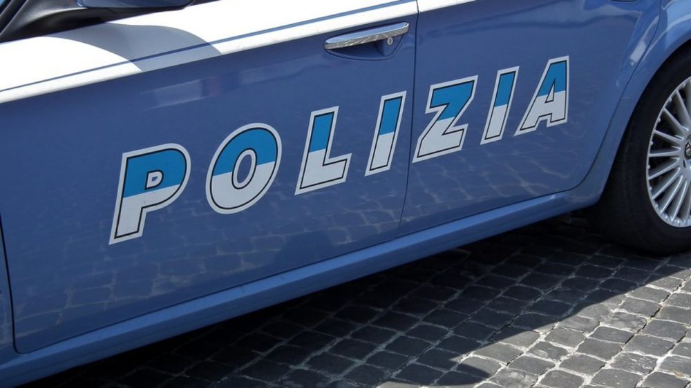 Milano, vigilante travolge e uccide motociclista, poi si spara