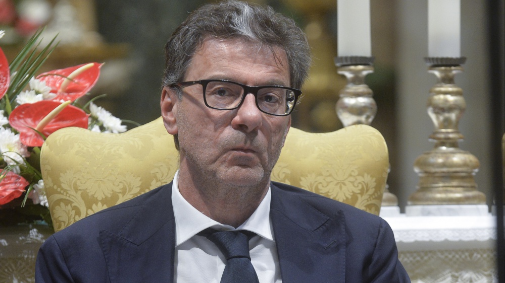 Ministro dell'Economia, Giorgetti: i ministeri taglino spese inutili o farò la parte del cattivo. E' caccia a 3 miliardi