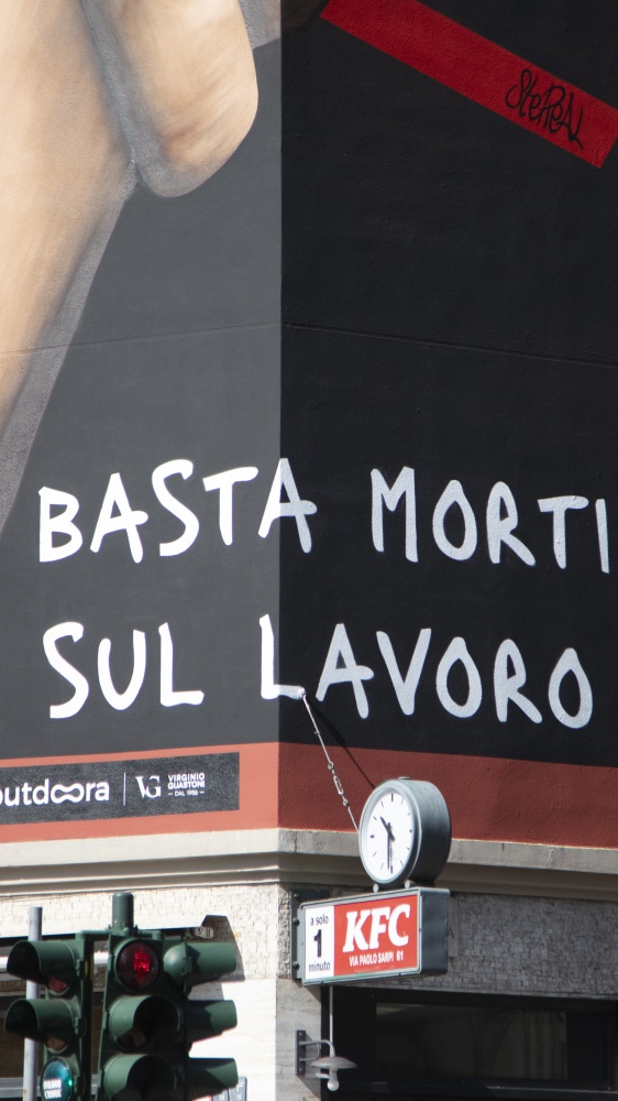 Morti sul lavoro, altre due vittime oggi, in Lombardia un operaio e un tecnico manutentore hanno perso la vita